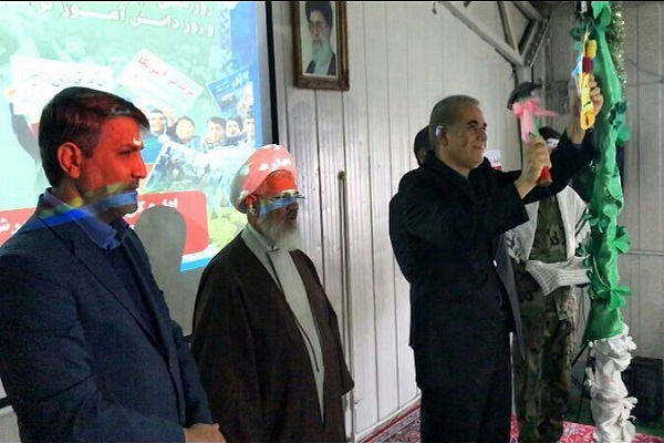 زنگ استکبارستیزی در مدارس زنجان نواخته شد + فیلم