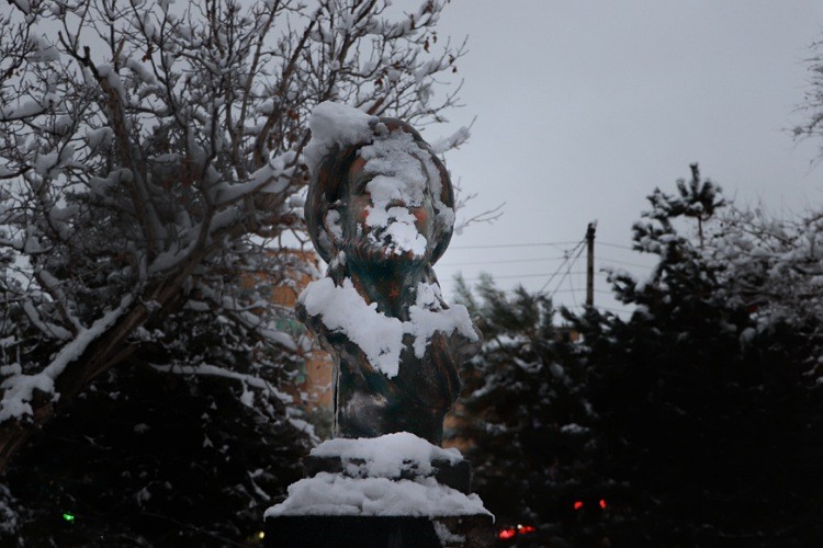 روزهای برفی در زنجان