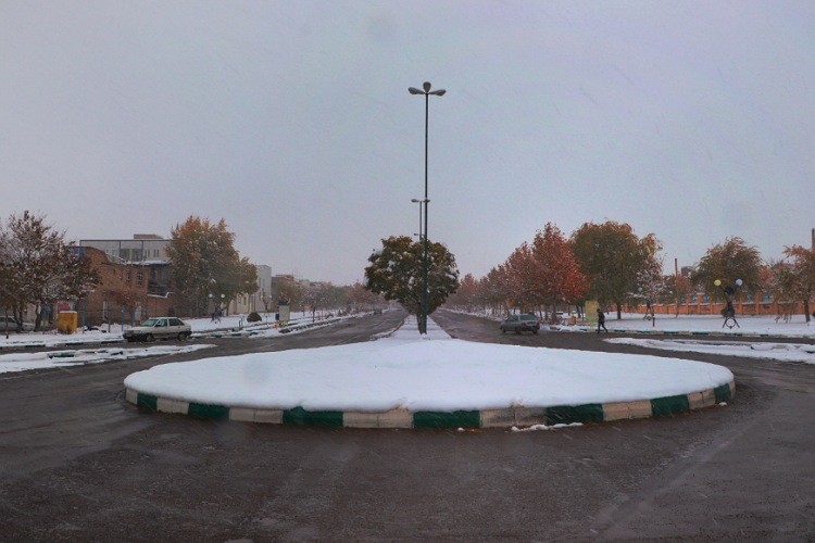 روزهای برفی در زنجان