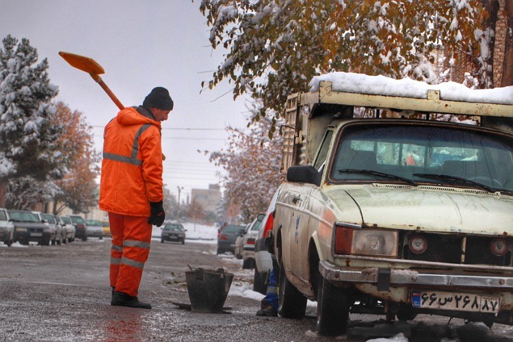 روزهای برفی در زنجان
