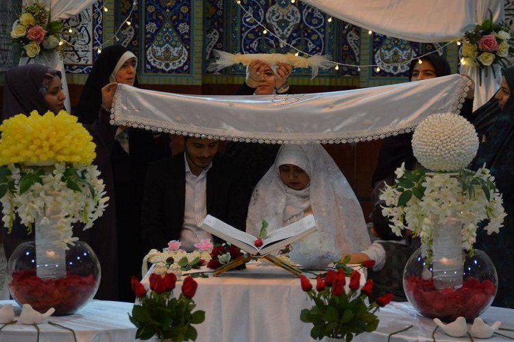 آغاز زندگی زوج خادم در حسینیه اعظم زنجان