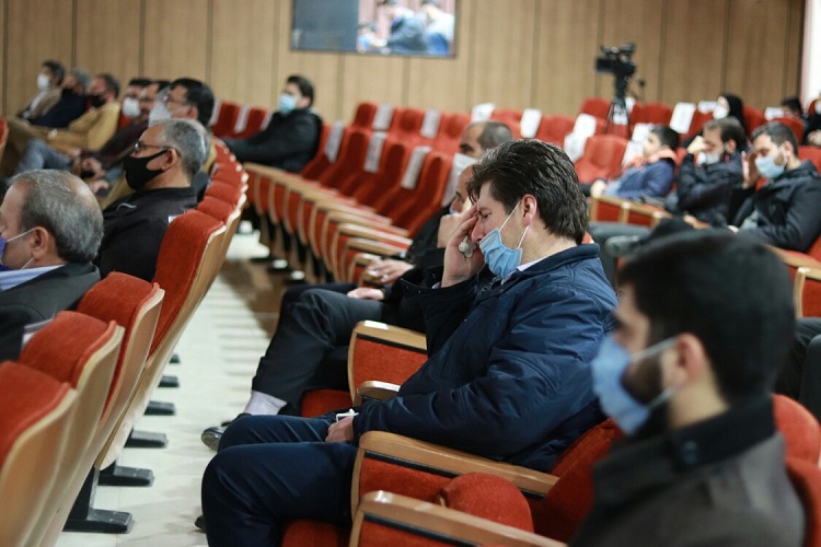 رونمایی از آثار نقاشی «رستگاری» و «رستاخیز» در زنجان رونمایی از آثار نقاشی «رستگاری» و «رستاخیز» در زنجان