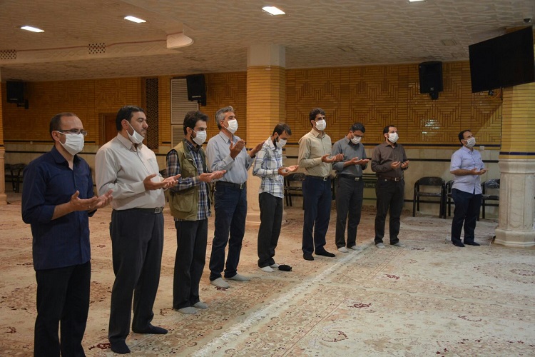 جشن میلاد امام رضا(ع) یا حضور خادمان مسجد جمکران در زنجان