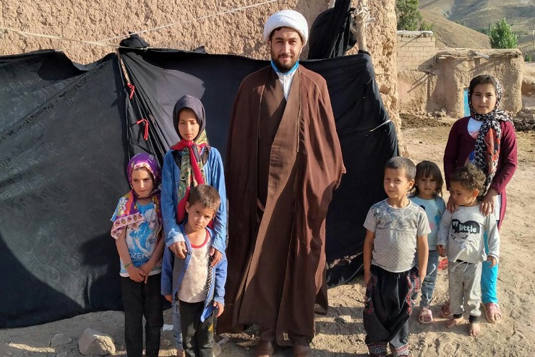 برپایی خیمههای معرفت نوجوانان در روستاهای زنجان برپایی خیمههای معرفت نوجوانان در روستاهای زنجان