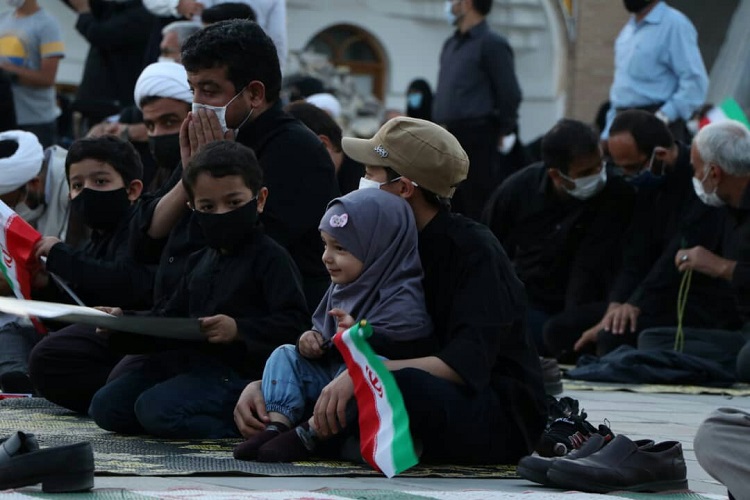 تجمع زنجانی‌ها در محکومیت توهین به مقدسات مسلمانان + عکس