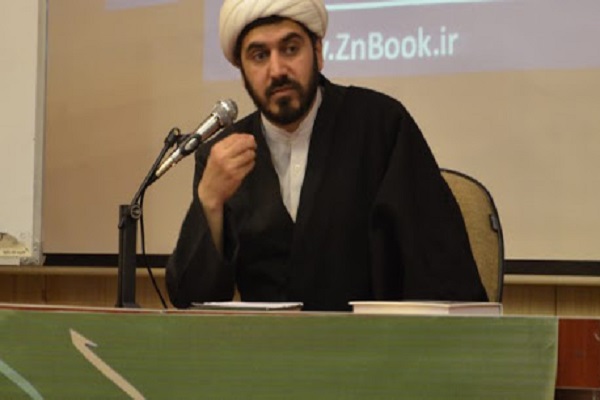 قیام امام حسین(ع) جریان‌های بی‌هویت را آشکار کرد/ فهم عملیاتی، سلامت حیات اجتماعی را تضمین می‌کند