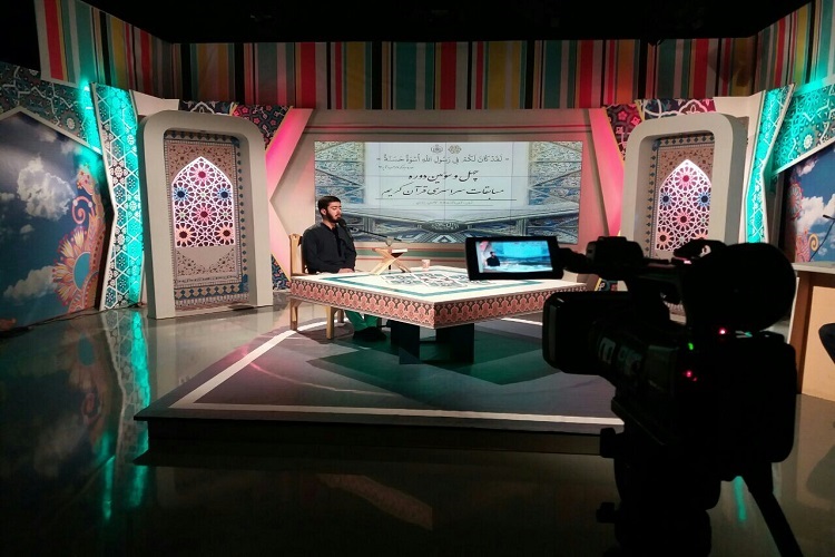 پخش رقابت نمایندگان زنجان در مسابقات قرآن اوقاف در 18 آذرماه