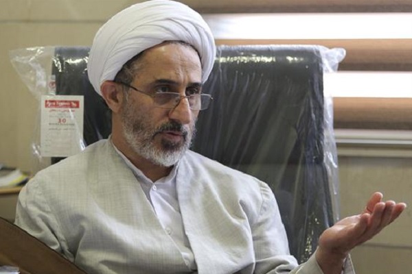 انقلابیون دیروز و مسئولان امروز در معرض امتحان الهی هستند