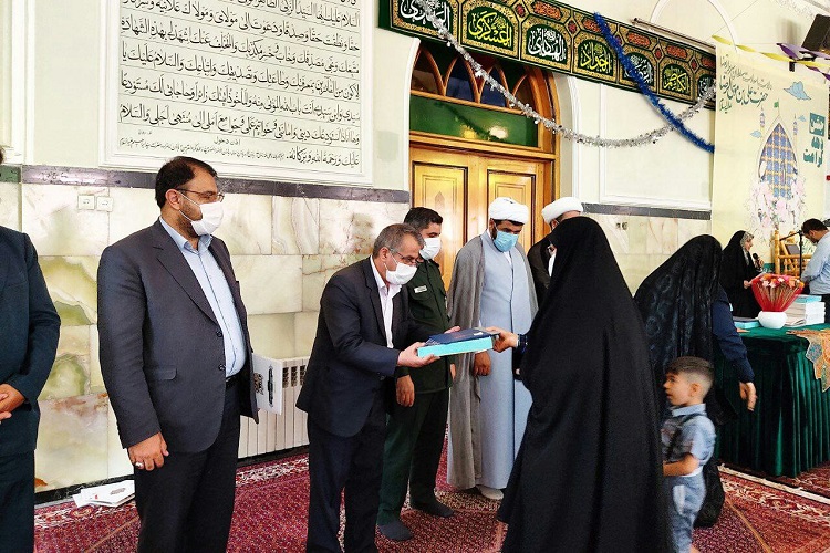 برگزاری جشن تکریم امامزادگان در زنجان برگزاری جشن تکریم امامزادگان در زنجان