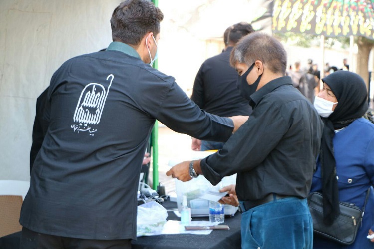 «چوخ بُیوک بیر کشتی دی؛ دولماز حسینین کشتی سی» / پایتخت شور و شعور حسینی خانه به خانه حسینیه اعظم زنجان شد