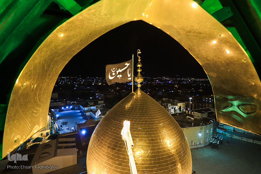 جمعآوری بیش از 45 میلیارد ریال نذورات در حسینیه اعظم زنجان جمعآوری بیش از 45 میلیارد ریال نذورات در حسینیه اعظم زنجان