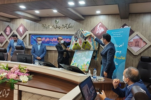 پوسترهای مشاهیر فرهنگی و هنری زنجان رونمایی میشود پوسترهای مشاهیر فرهنگی و هنری زنجان رونمایی میشود