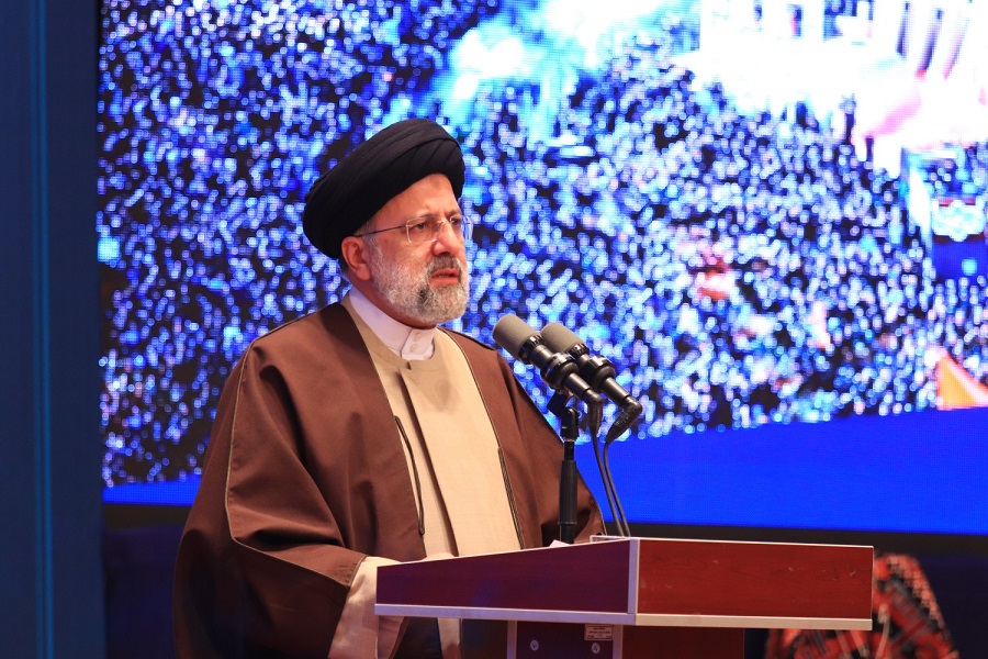 بیانیه گام دوم انقلاب؛ محور تحولگرایی دولت حجت الاسلام رئیسی رئیس جمهور در زنجان