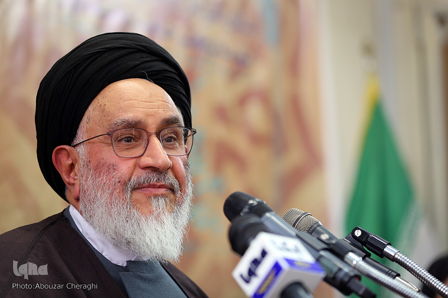 تفاوت توبه عوام و خواص/ دلیل توبه موسی(ع) در میقات چه بود؟