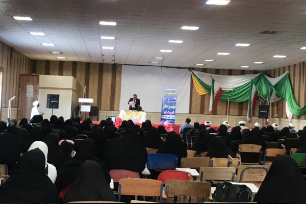 حضور 250 نفر در کارگاه آموزشی شهر نماز زابل و نیمروز + عکس