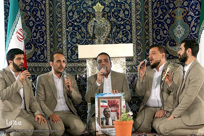 برترین‌های جشنواره آوای نور در نمایشگاه قرآن تجلیل شدند + عکس