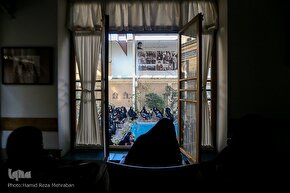 حسینیه ایران؛ مجلس روضه امام حسین(ع) در خانه موزه مدرس