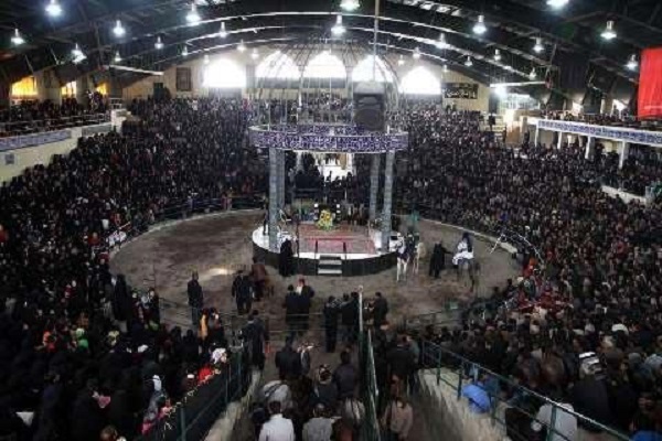 مراسم تعزیه‌خوانی در تکیه ارمغانخانه