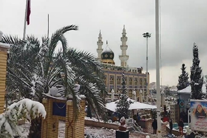 فیلم‌ | گلزار شهدای کرمان در روز انتخابات