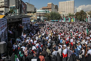 فیلم | تجمع دانشجویی در محکومیت اقدامات رژیم صیهونیستی