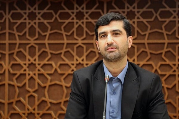 تبیین مصادیق استکبارستیزی برای نوجوانان نارسا و پراکنده بوده است