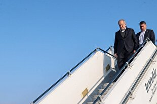 رئیس‌جمهور وارد شهرکرد شد