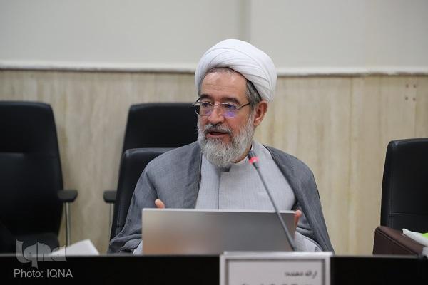 بررسی جامع جایگاه عقل در فقه سیاسی حضرت امام خمینی (ره)