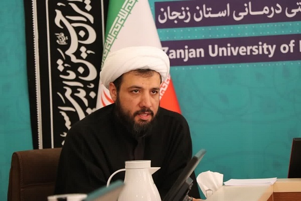 حجت‌الاسلام نقی‌لو، مسئول نمایندگی نهاد رهبری در دانشگاه علوم پزشکی زنجان