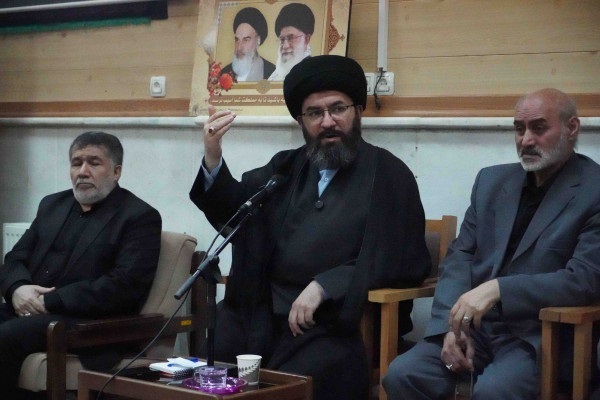 حجت‌الاسلام والمسلمین حسینی، امام جمعه زنجان