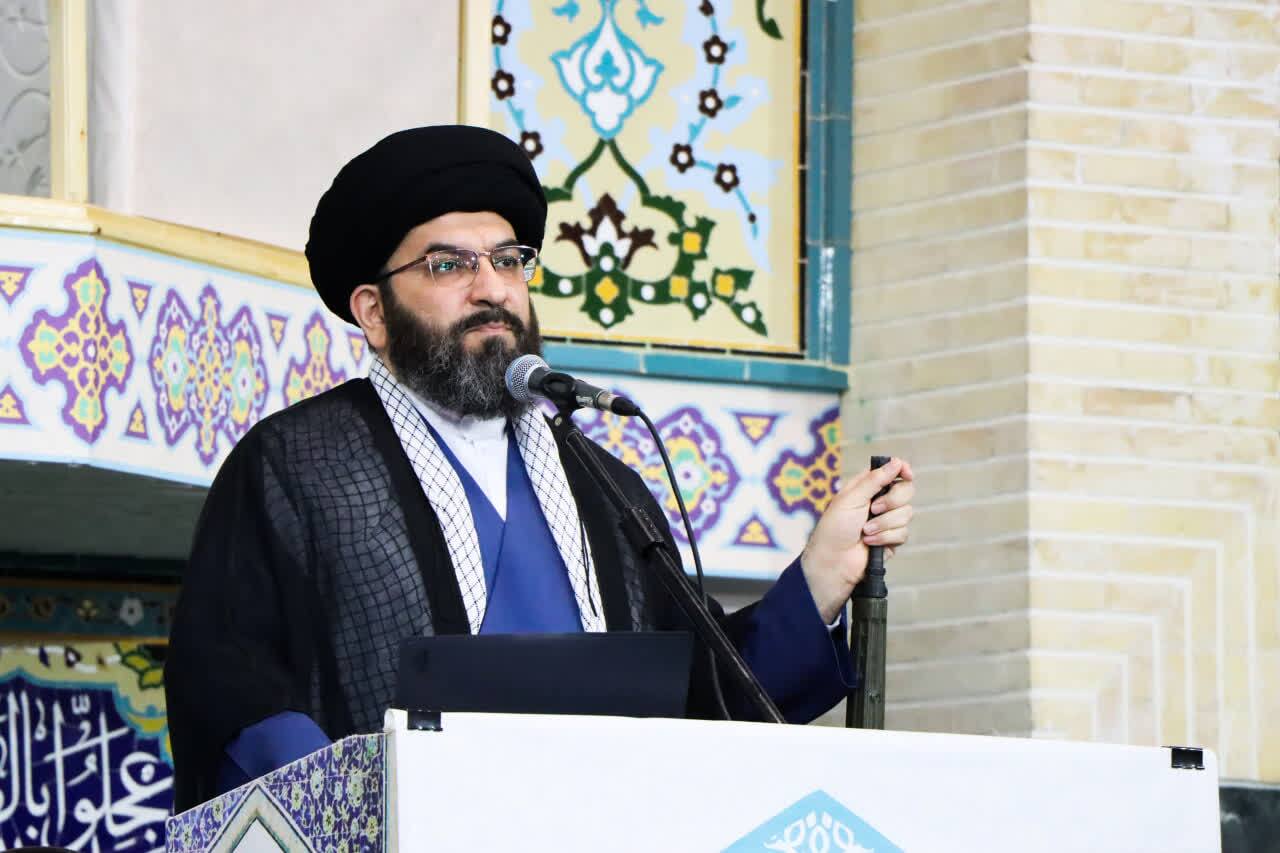 حجتالاسلام حسینی، امام جمعه زنجان حجتالاسلام حسینی، امام جمعه زنجان