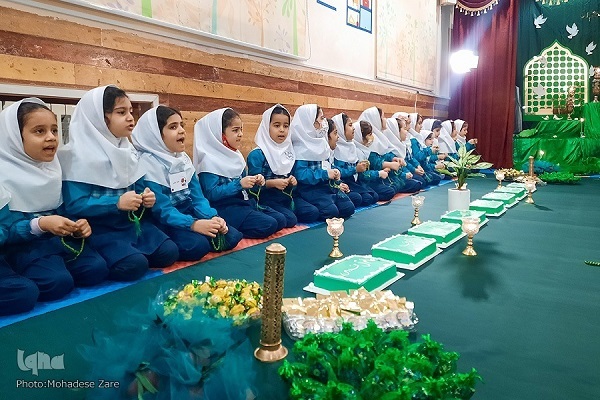 نشست‌های تخصصی و پرسش و پاسخ دینی در مدارس