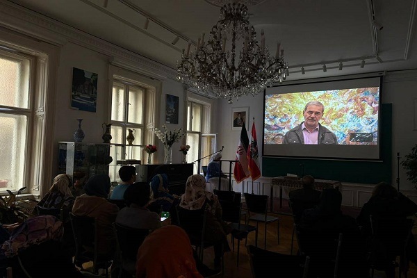 مراسم بزرگداشت استاد محمود فرشچیان در وین برگزار شد