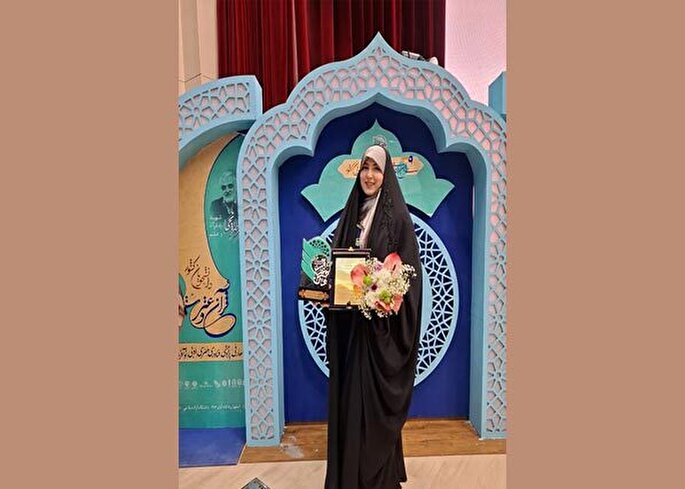 قرآن پناه انسان در سختی‌ها و هاله‌ای از نور در زندگی مؤمن است