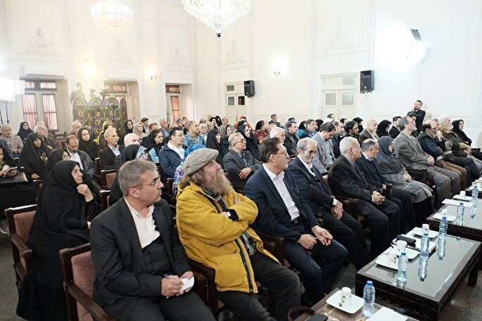 حکمتِ زنده ایران؛ روایت اندیشمندان از جایگاه بی‌بدیل فارابی در فلسفه اسلامی