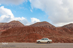 کوه‌های رنگی ماهنشان