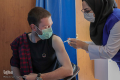 تزریق واکسن کنژوگه به داوطلبان در زنجان