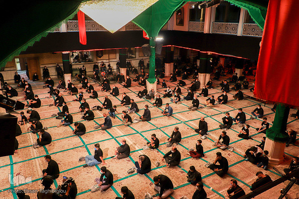 عزاداری شب هشتم محرم در حسینیه اعظم زنجان‎‎