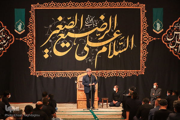 عزاداری شب هشتم محرم در حسینیه اعظم زنجان‎‎