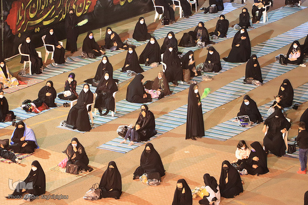 عزاداری شب هشتم محرم در حسینیه اعظم زنجان‎‎