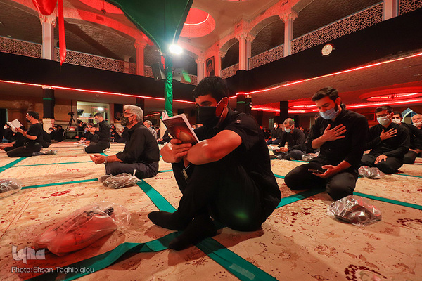 مراسم شام غریبان حسینی در زنجان‎‎