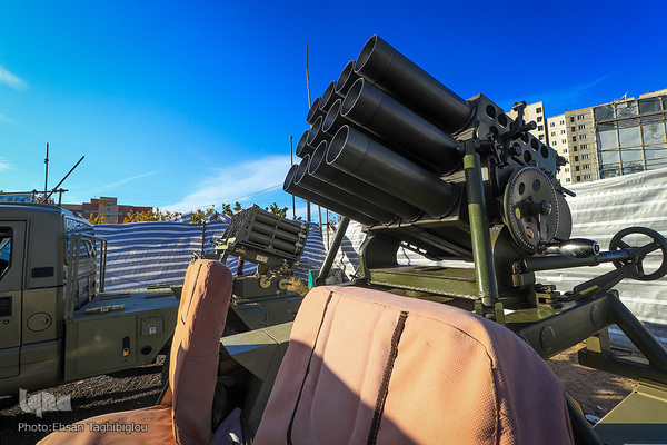 نمایشگاه اقتدار موشکی و نظامی در زنجان‎‎