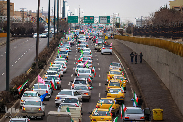 راهپیمایی خودرویی در زنجان