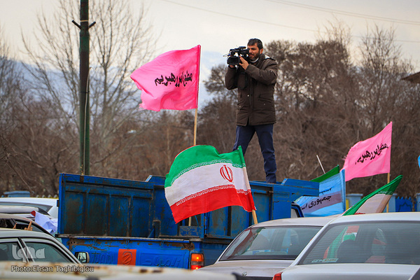 راهپیمایی خودرویی در زنجان