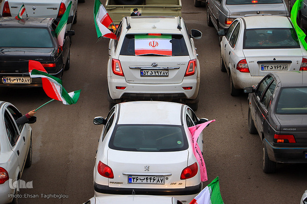 راهپیمایی خودرویی در زنجان