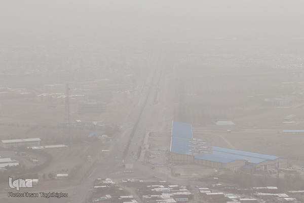 گرد و غبار در زنجان‎‎