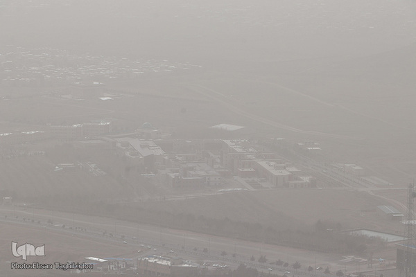 گرد و غبار در زنجان‎‎