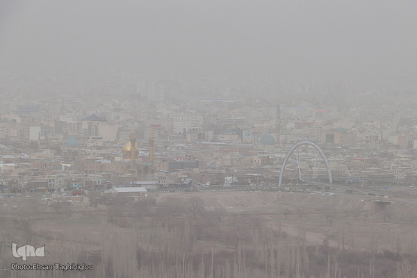 گرد و غبار در زنجان‎‎