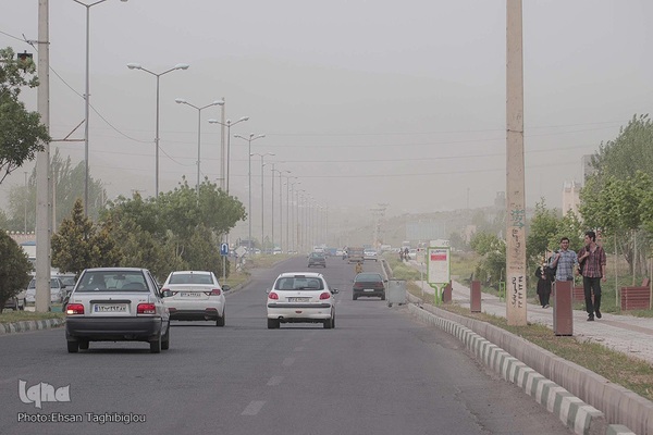 هجوم ریزگرد ها به زنجان‎‎