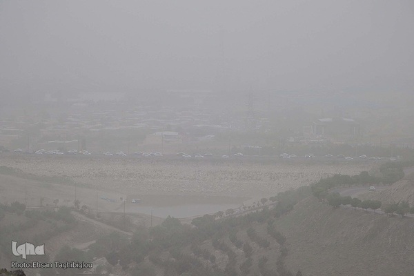 هجوم ریزگرد ها به زنجان‎‎