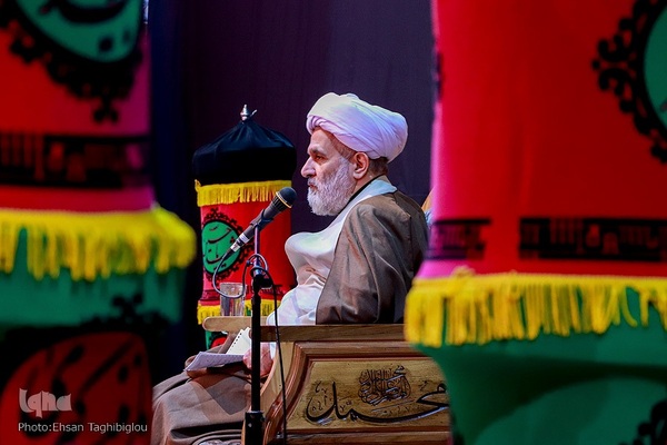 سخنرانی حجت السلام والمسلمین طائب در حسینیه اعظم زنجان